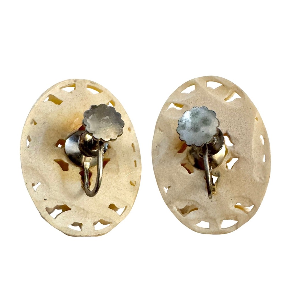 Vintage‎ Cream Celluloid Carved Roses Statement Earrings Oval Cottage Feminine - Picture 13 of 14